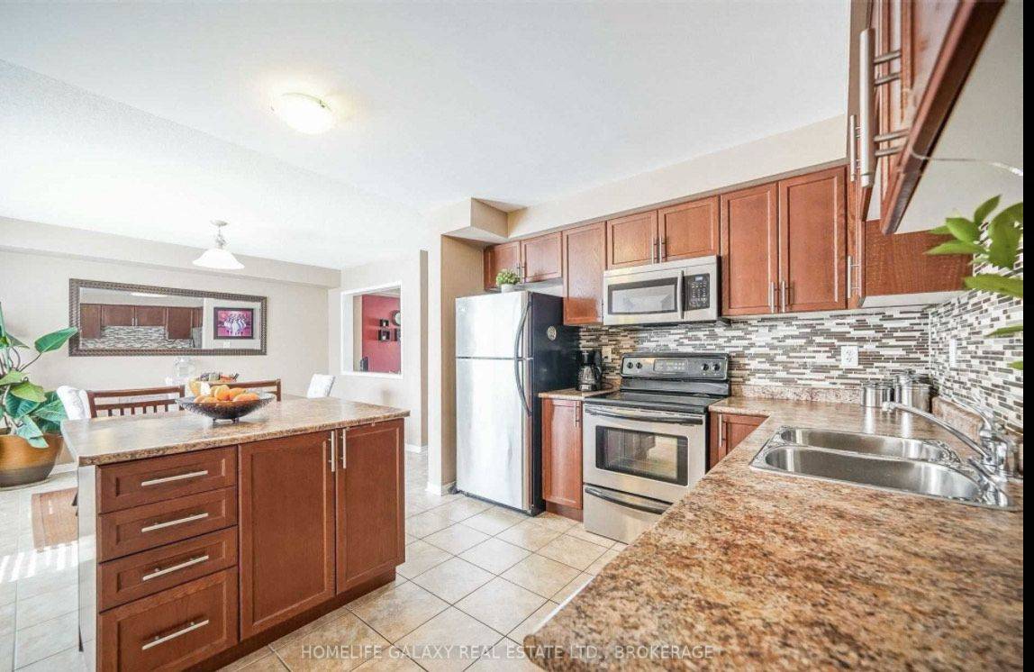 Ajax, ON L1T 0J7,33 Warnford CIR