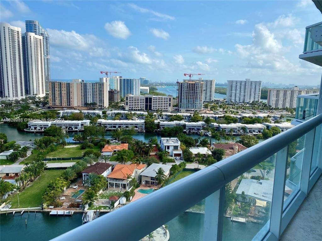 Sunny Isles Beach, FL 33160,16500 Collins Ave #2052