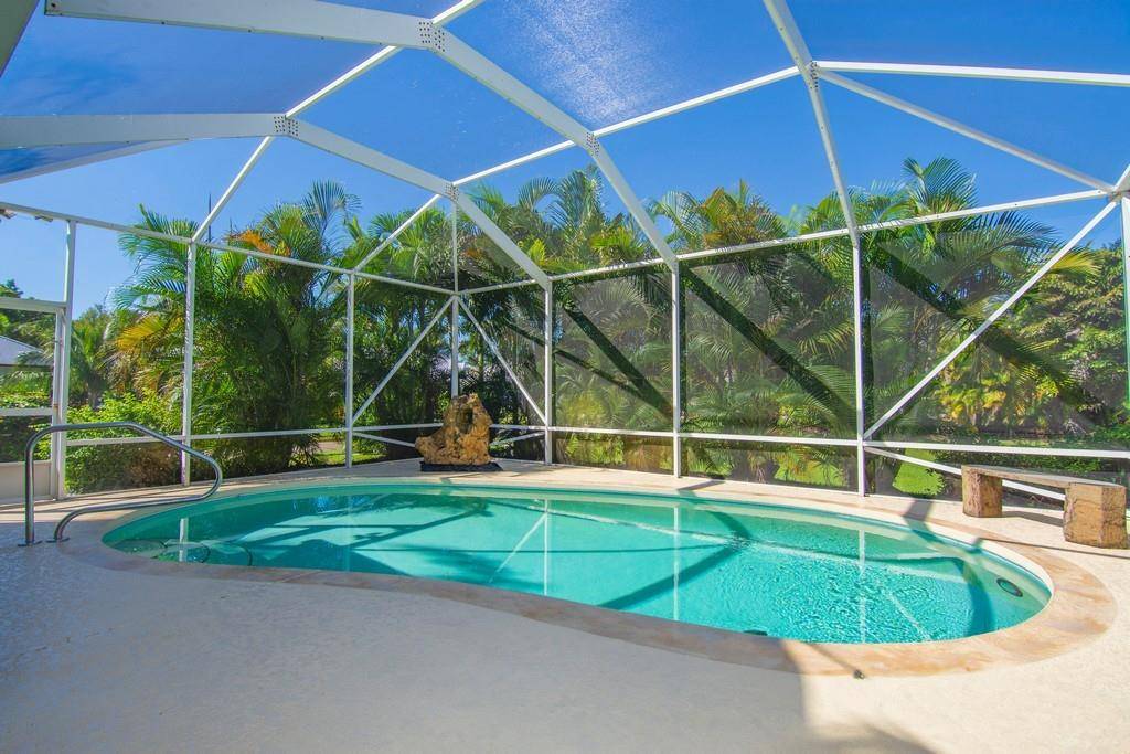 Vero Beach, FL 32968,525 46th Ct