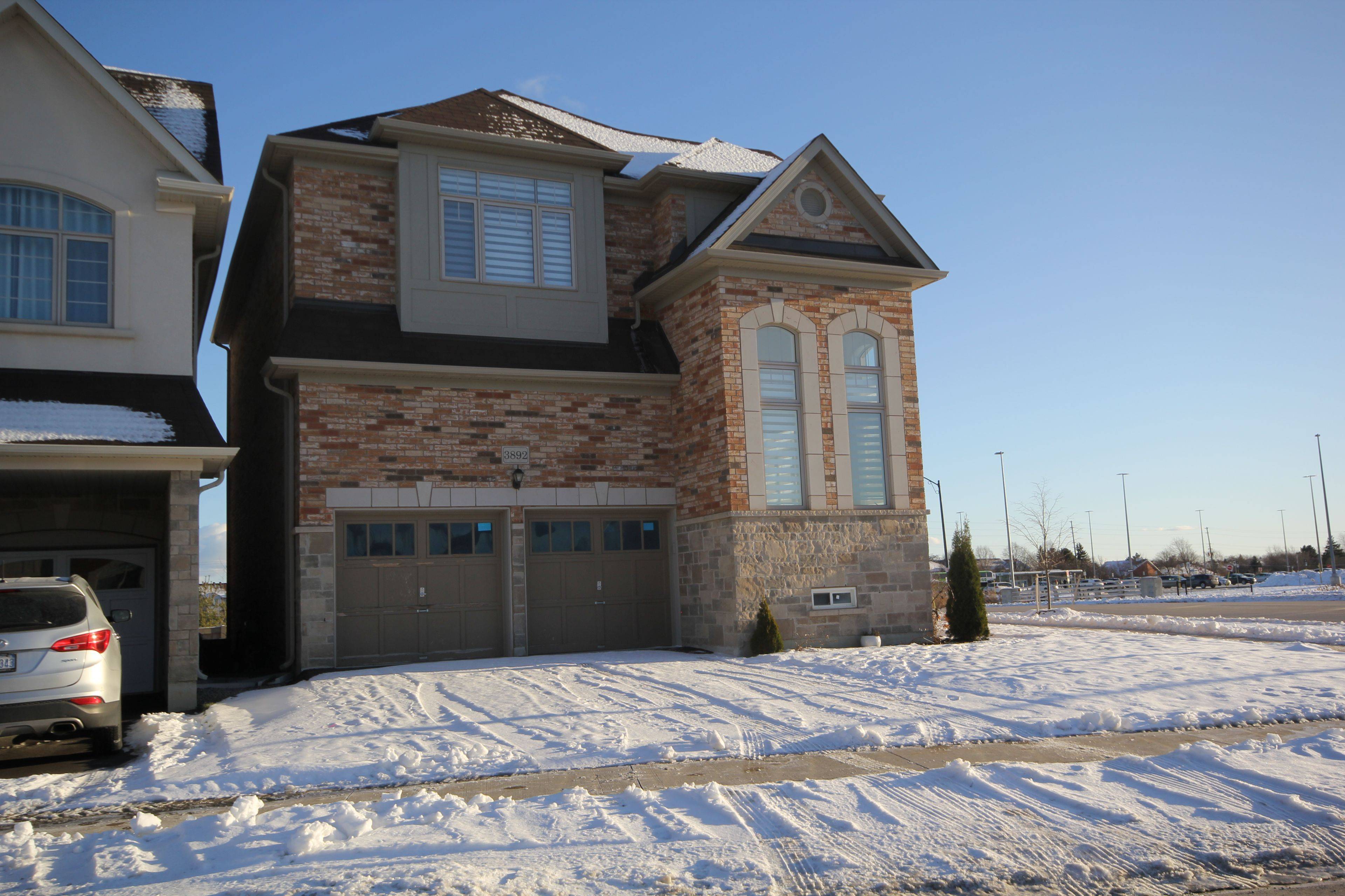 Burlington, ON L7M 0Z5,3892 Lodi RD