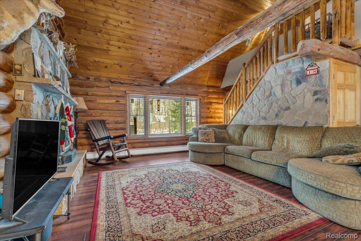 Byron, MI 48418,14830 County Line RD