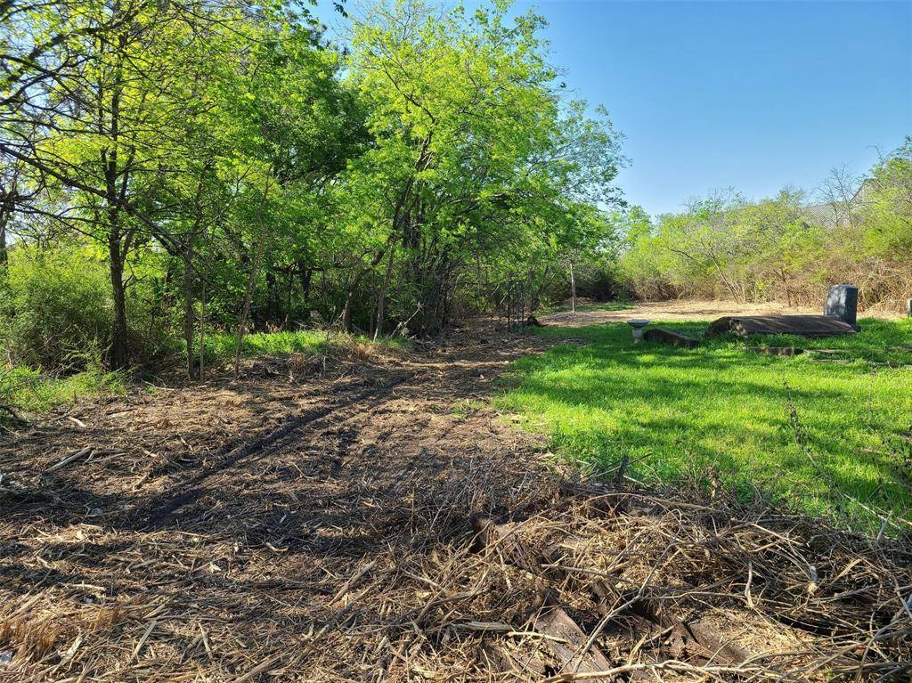 Dallas, TX 75220,4000 W Northwest Highway