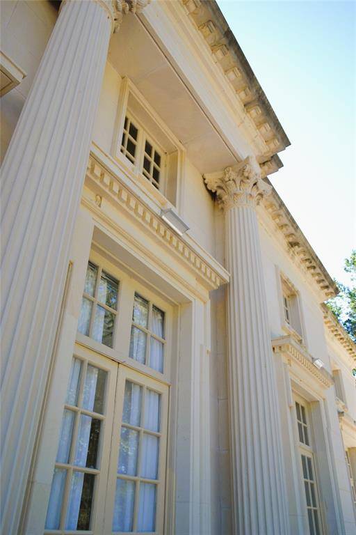 Atlanta, TX 75551,802 N Louise Street