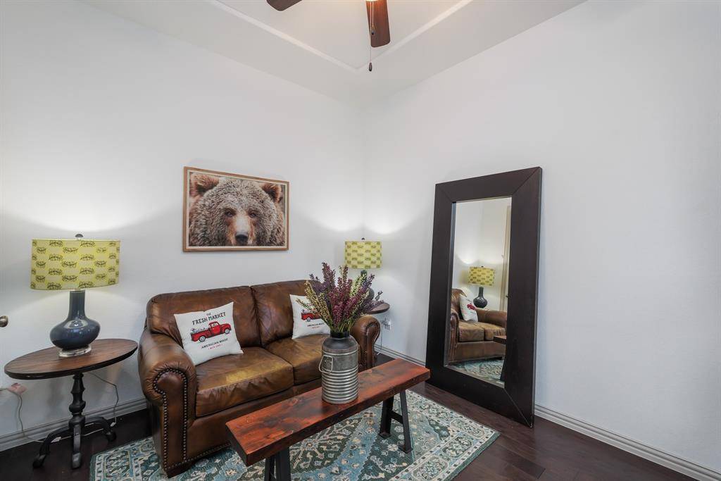 Arlington, TX 76005,1305 Birds Fort Trail