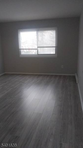 Pompton Lakes Boro, NJ 07442,15 Broad St #128