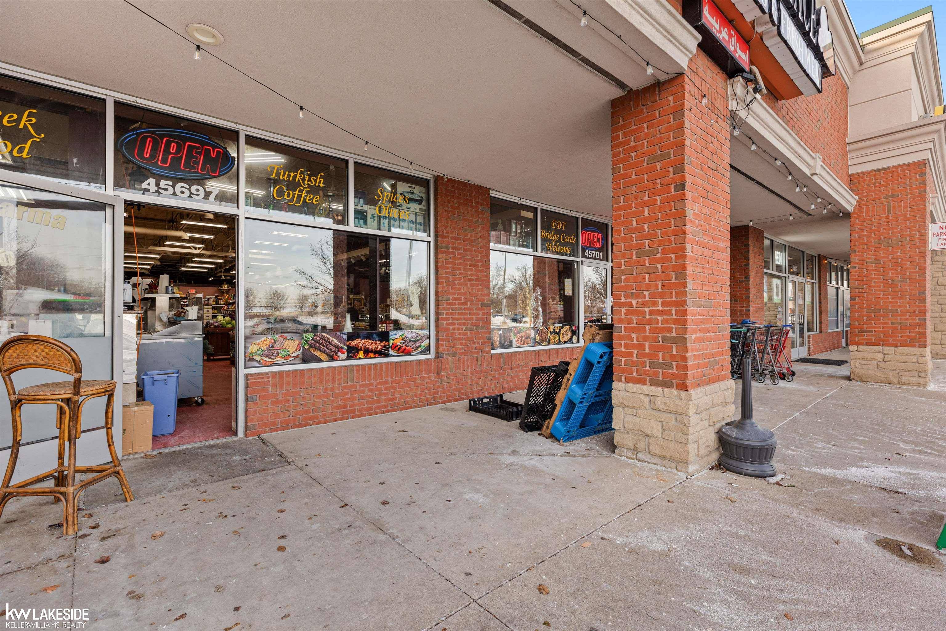 Shelby, MI 48315,45701 Hayes