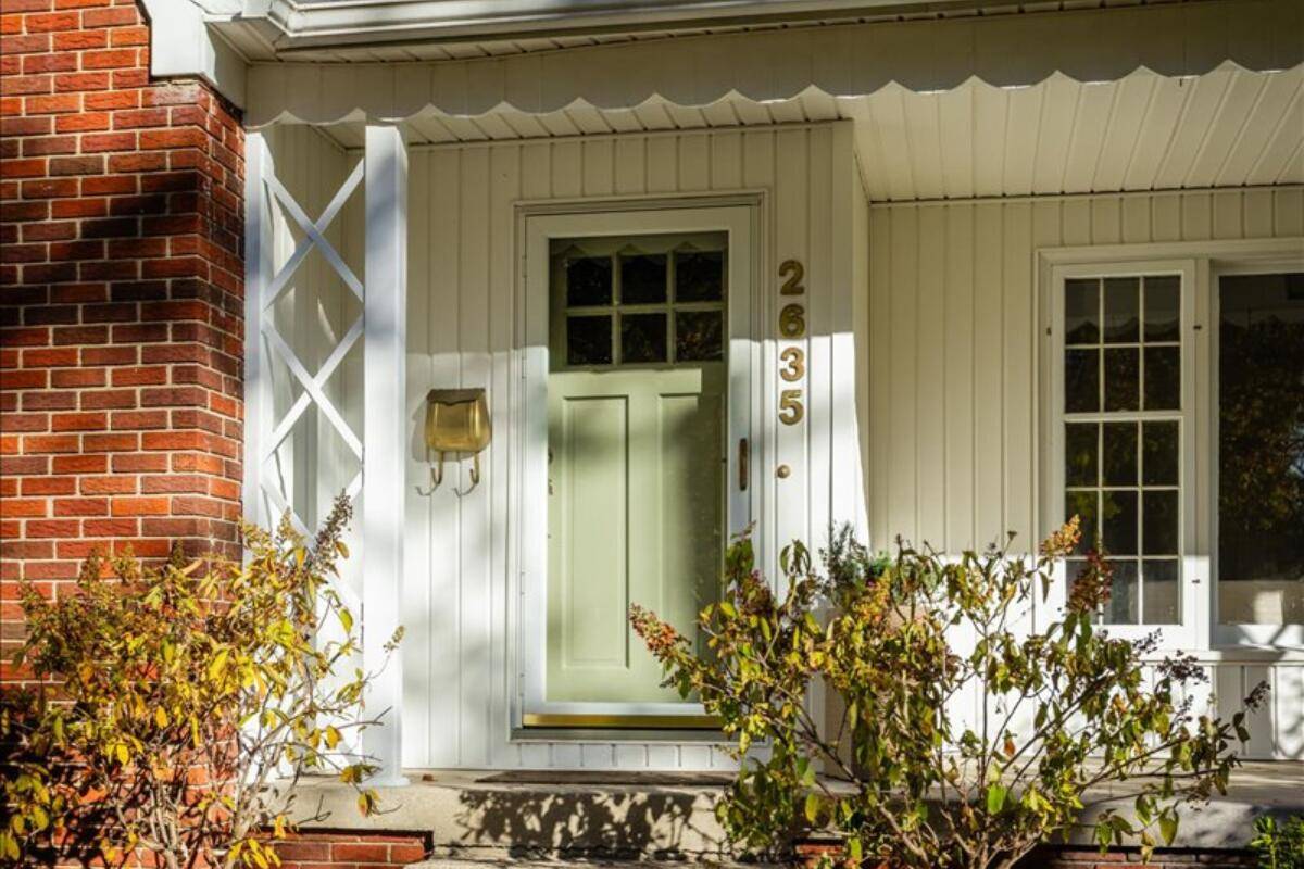 Grand Rapids, MI 49506,2635 Elmwood DR SE