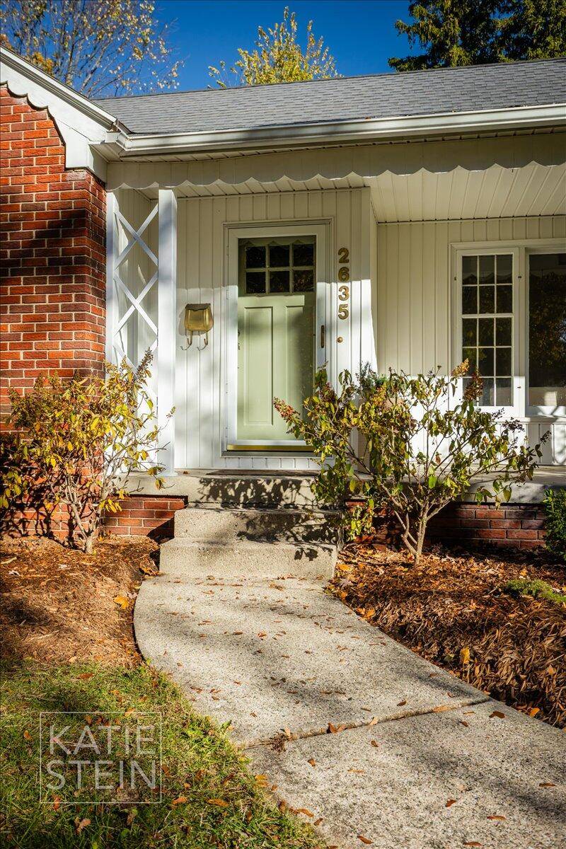 Grand Rapids, MI 49506,2635 Elmwood DR SE