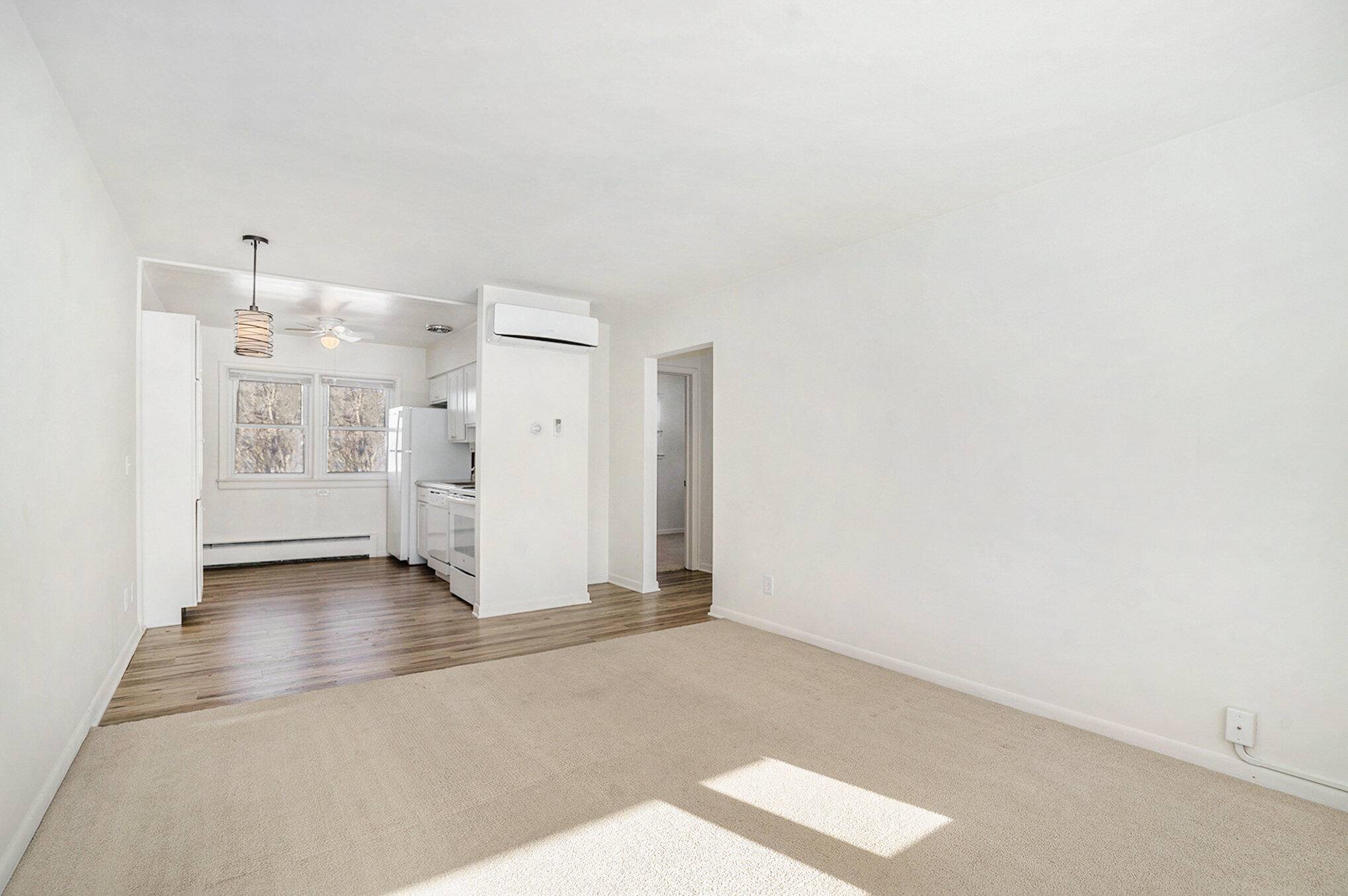 Parchment, MI 49004,113 Devon AVE ##4