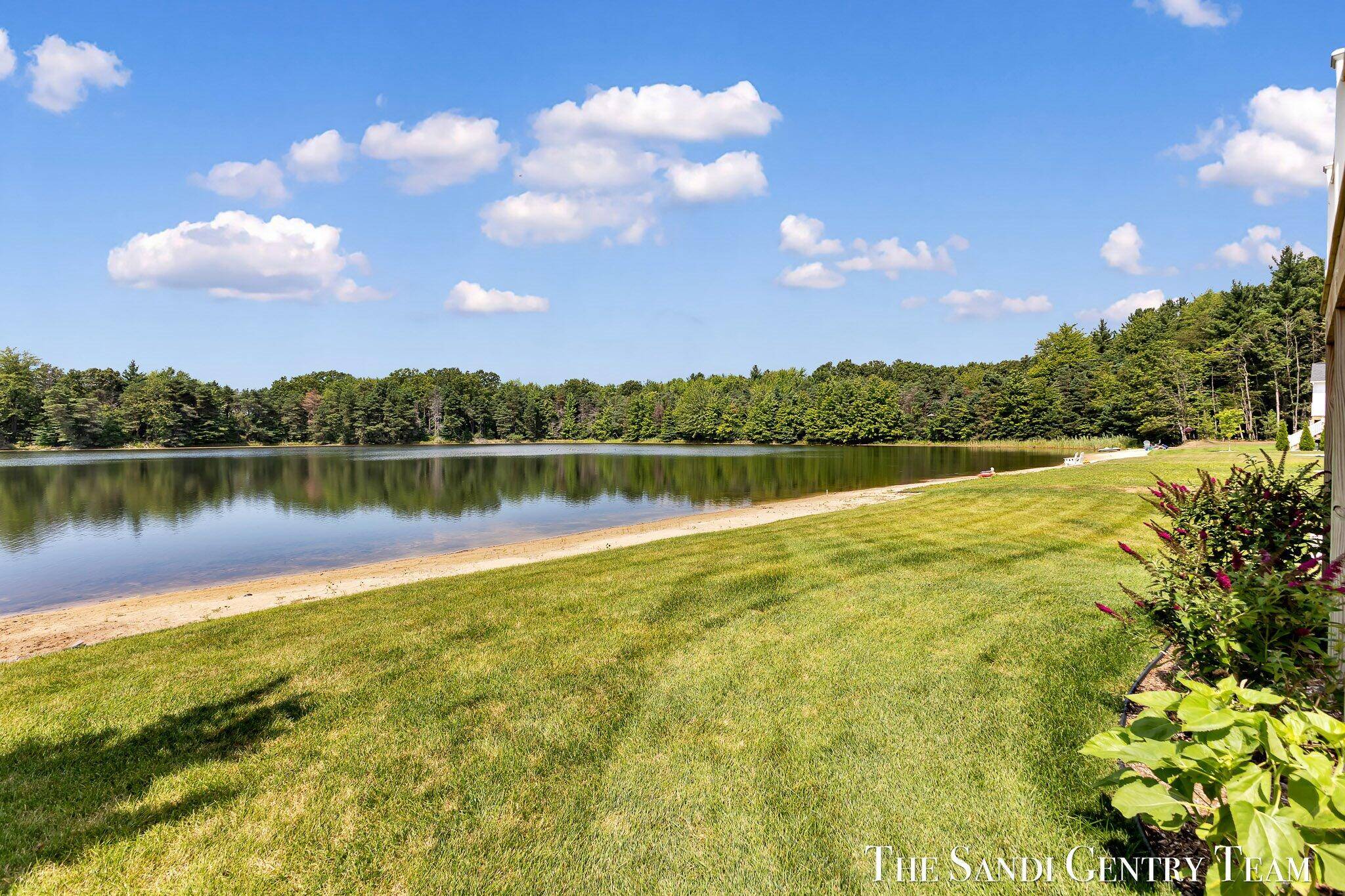 Spring Lake, MI 49456,7271 Atwater DR