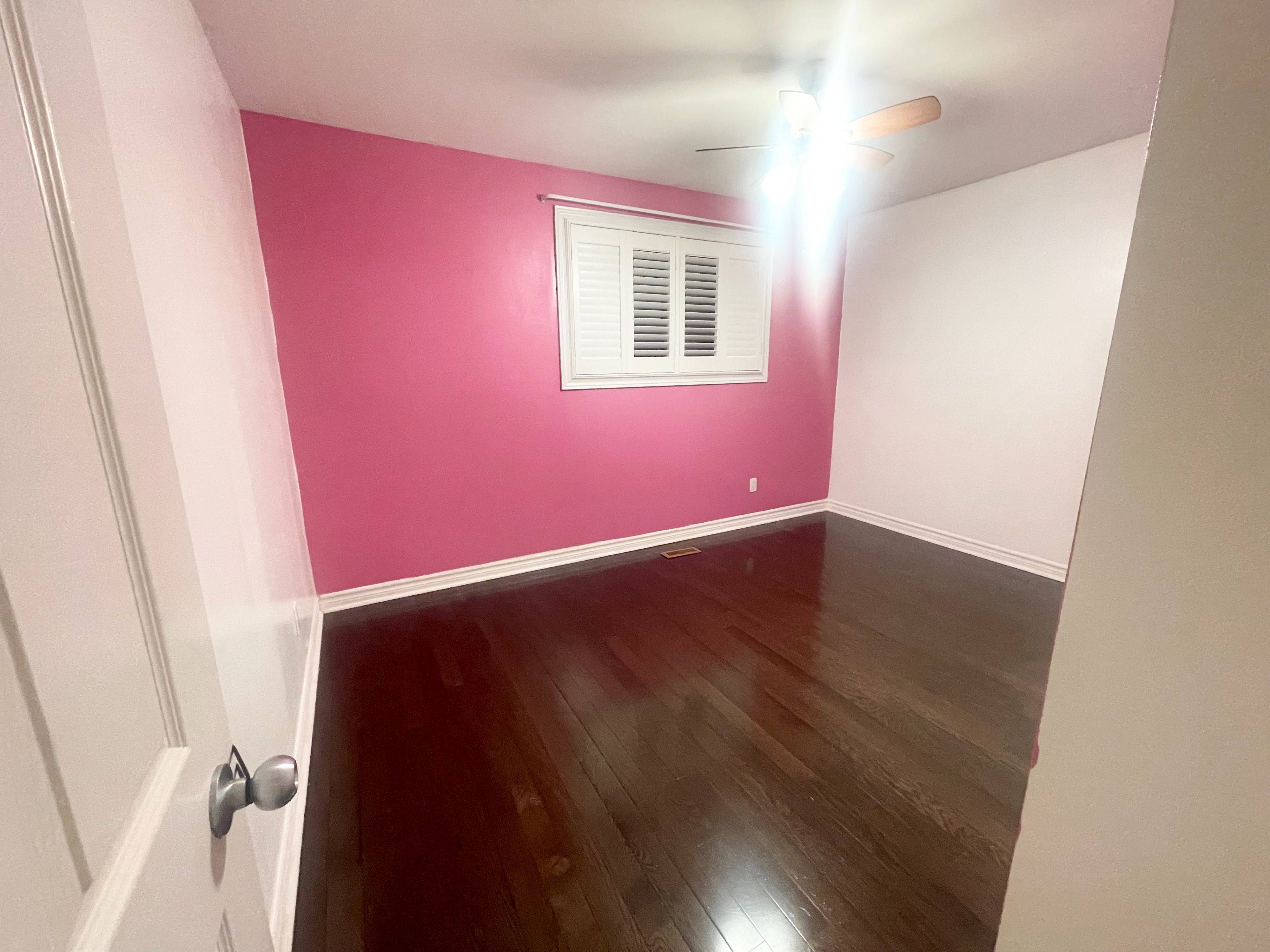 Toronto E10, ON M1C 2A8,29 Charles Tupper DR