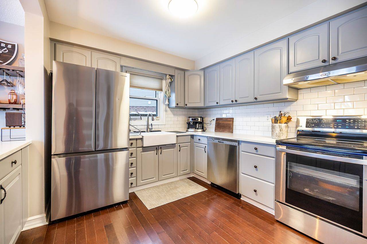 Clarington, ON L1C 4R3,29 Elford DR