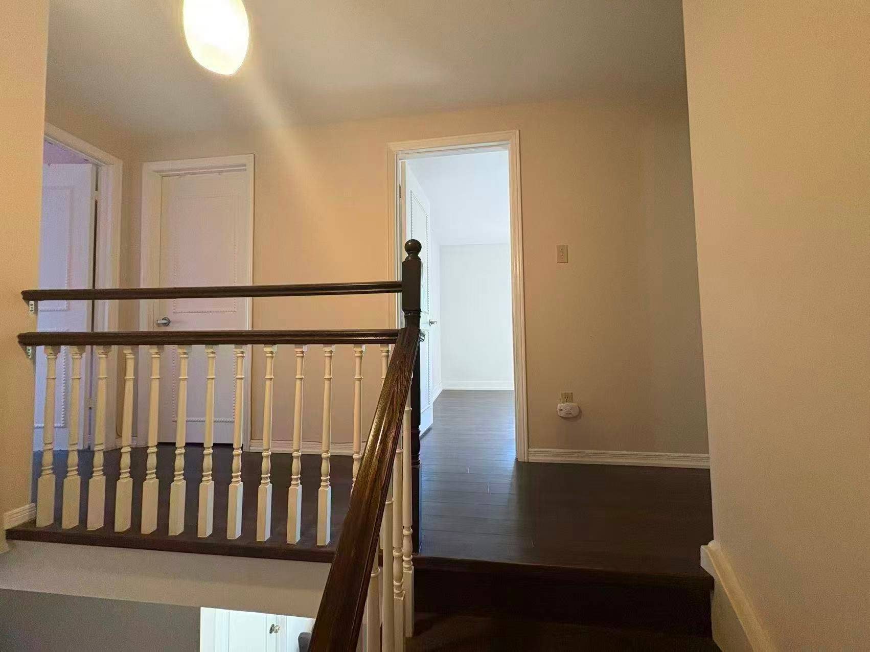 Toronto E07, ON M1S 3N3,11 Post Horn GRV #(BEDROOM)