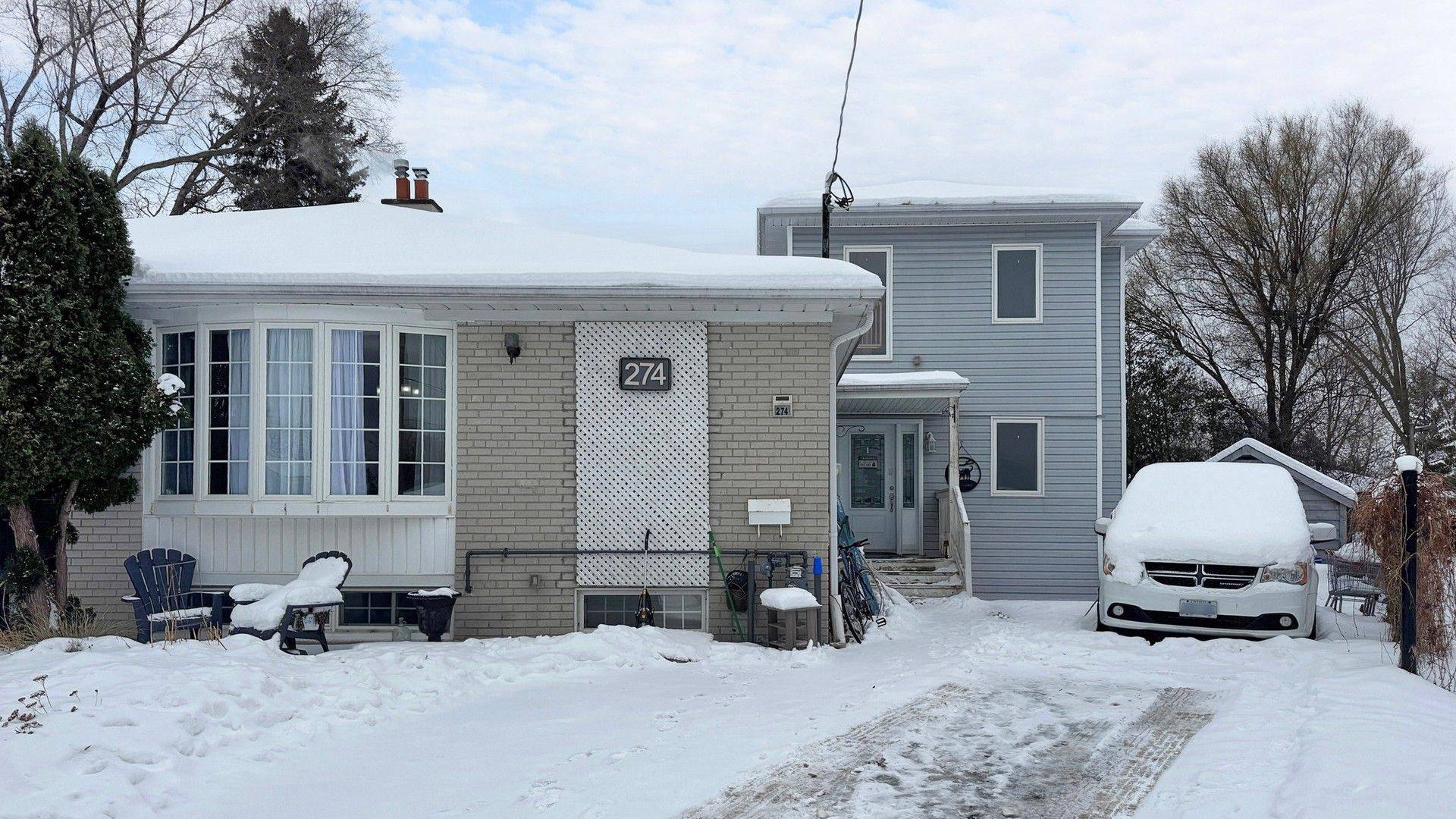 Richmond Hill, ON L4C 2W5,274 Demaine CRES