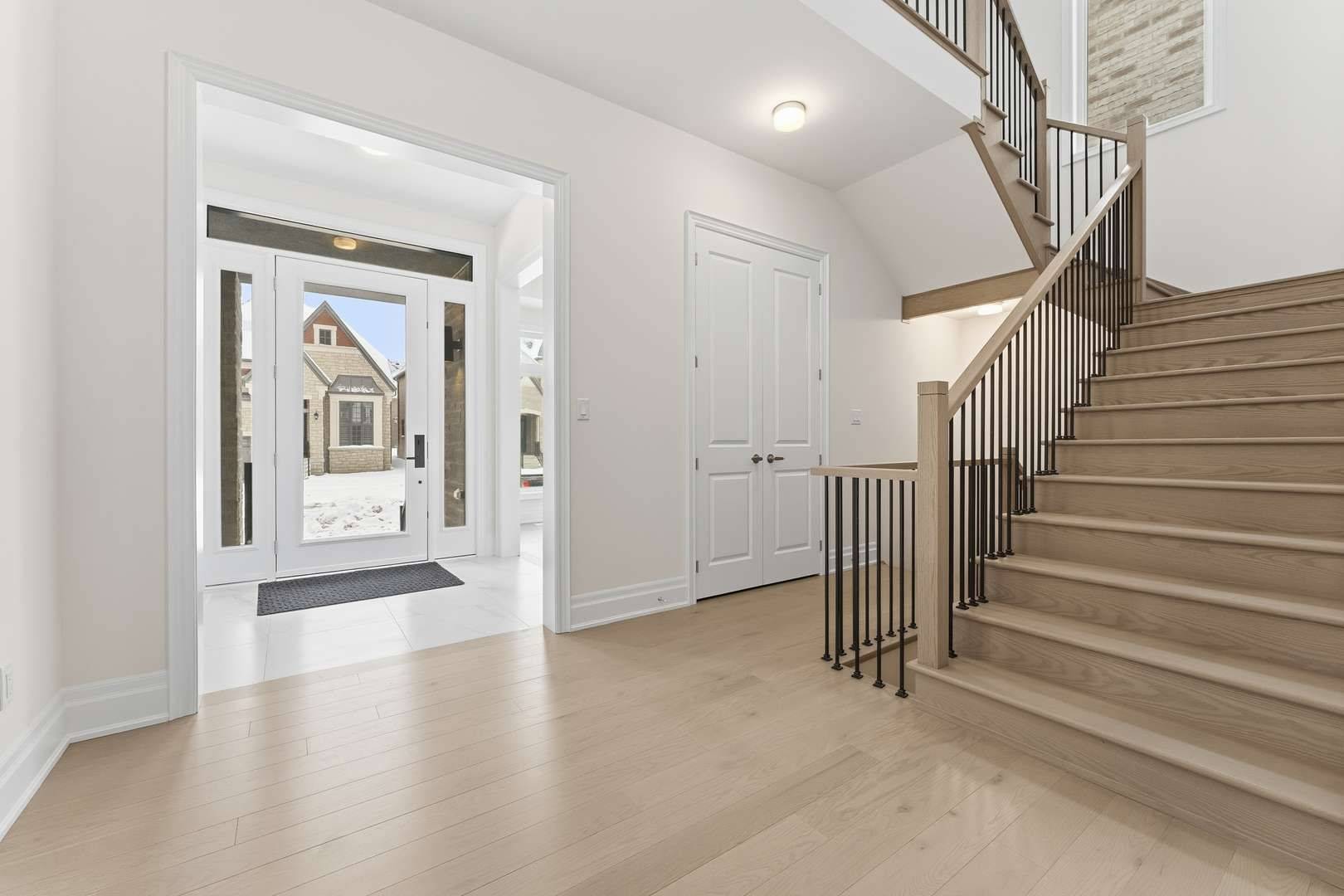 King, ON L7B 1K5,15 Saxby Farm AVE