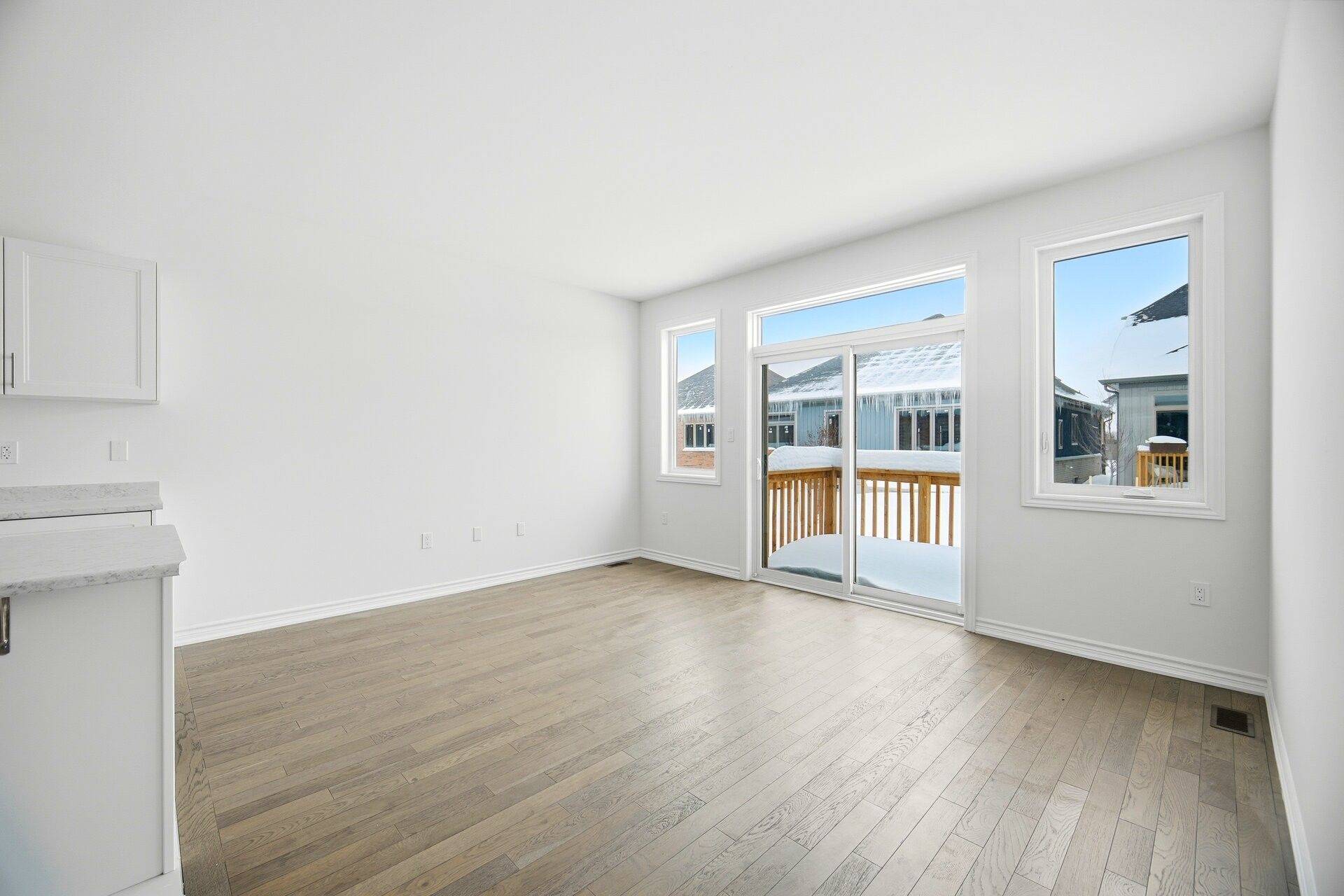 Clearview, ON L0M 1S0,251 Wilcox DR