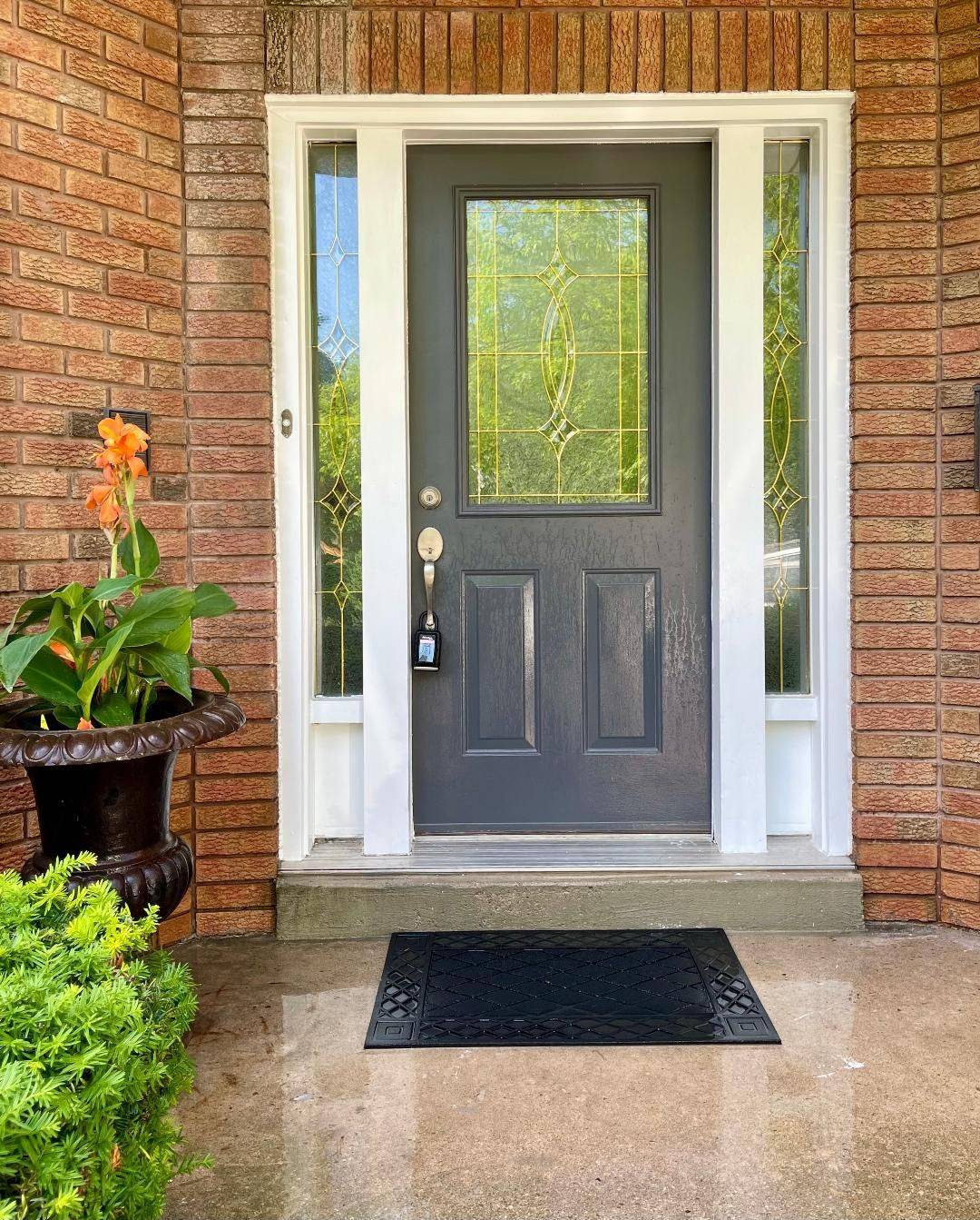 Mississauga, ON L5L 3B4,3668 Belvedere CRES