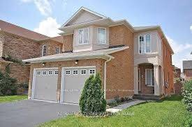 Mississauga, ON L5R 0A8,426 Orange Walk CRES