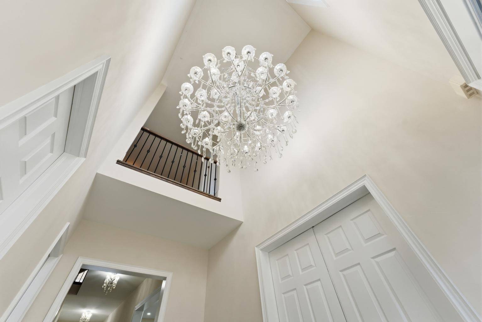 Brampton, ON L6P 0H7,18 LANDVIEW RD