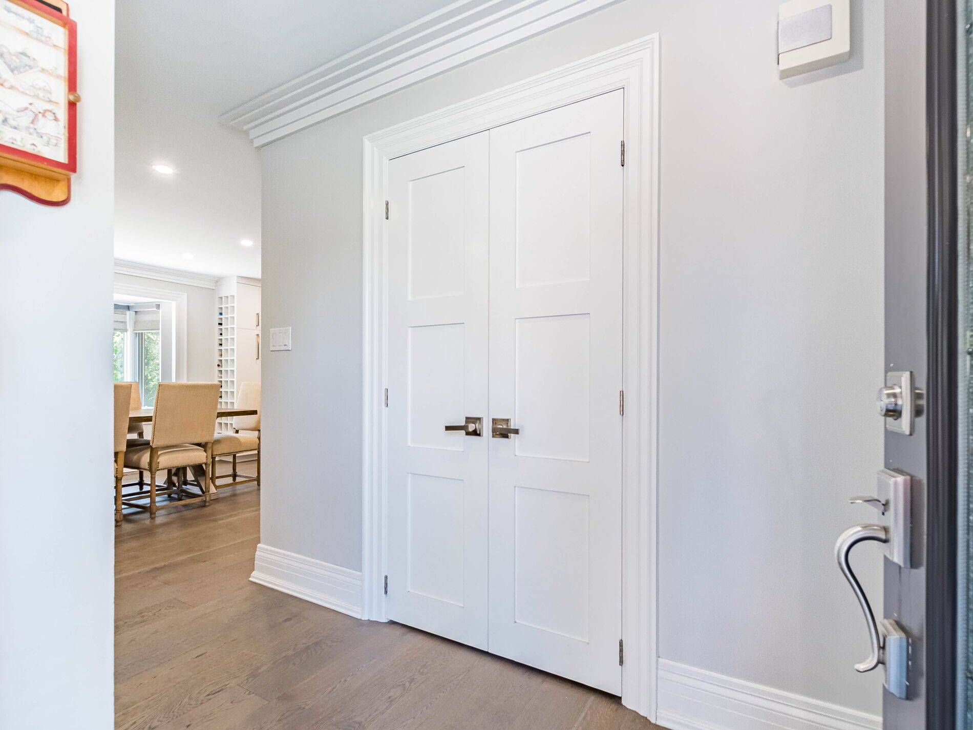 Mississauga, ON L5N 1G8,37 Suburban DR