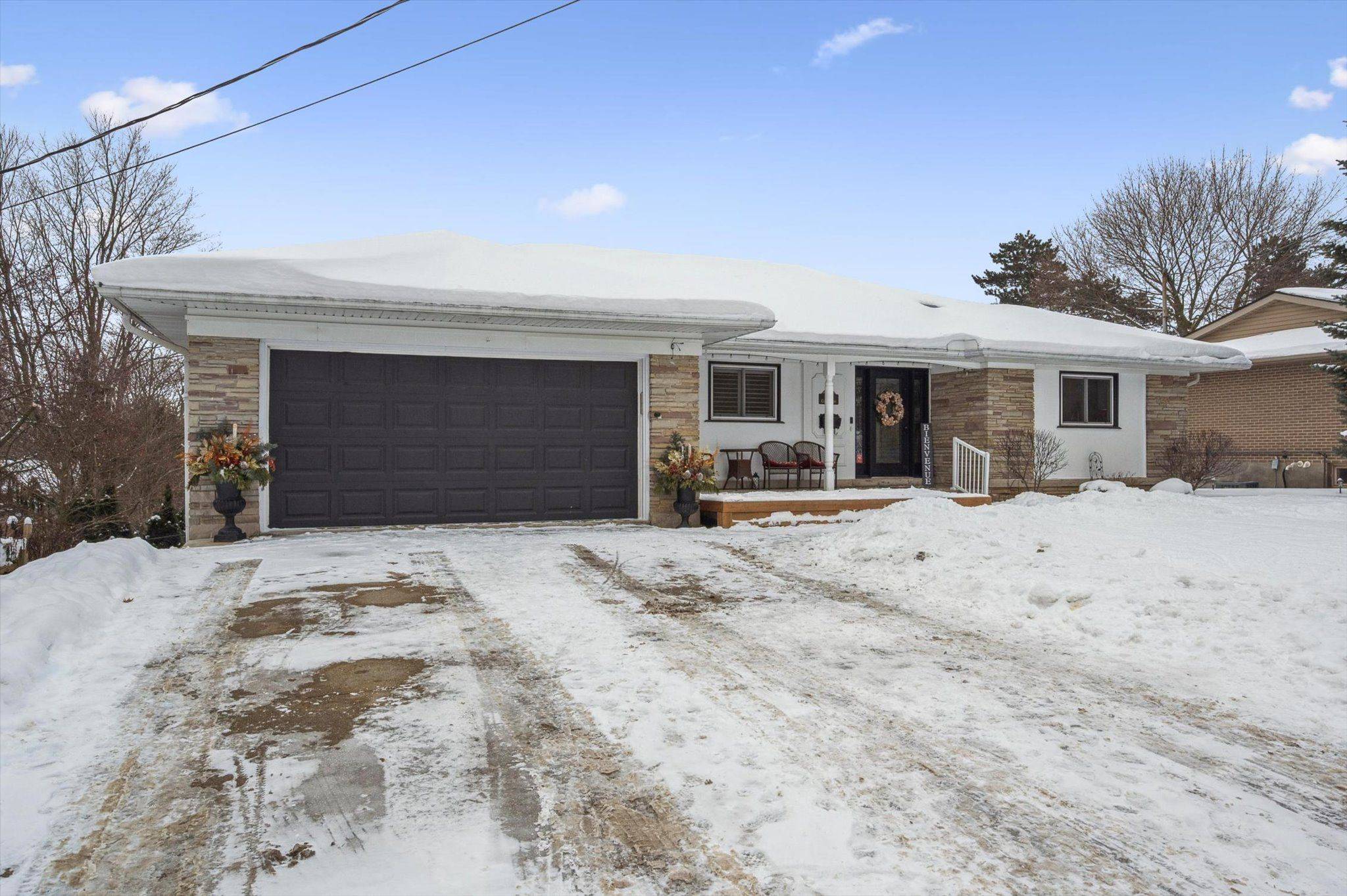 Guelph, ON N1E 4H8,78 Callander DR