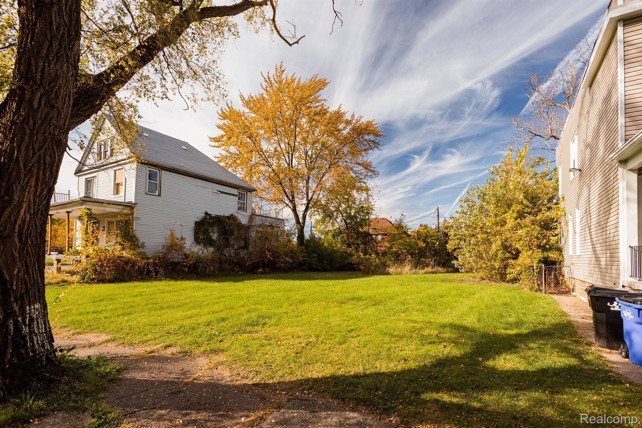 Detroit, MI 48202,217 LEICESTER