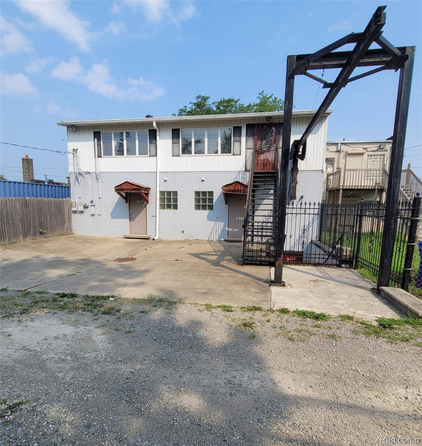 Detroit, MI 48224,17188 E Warren AVE