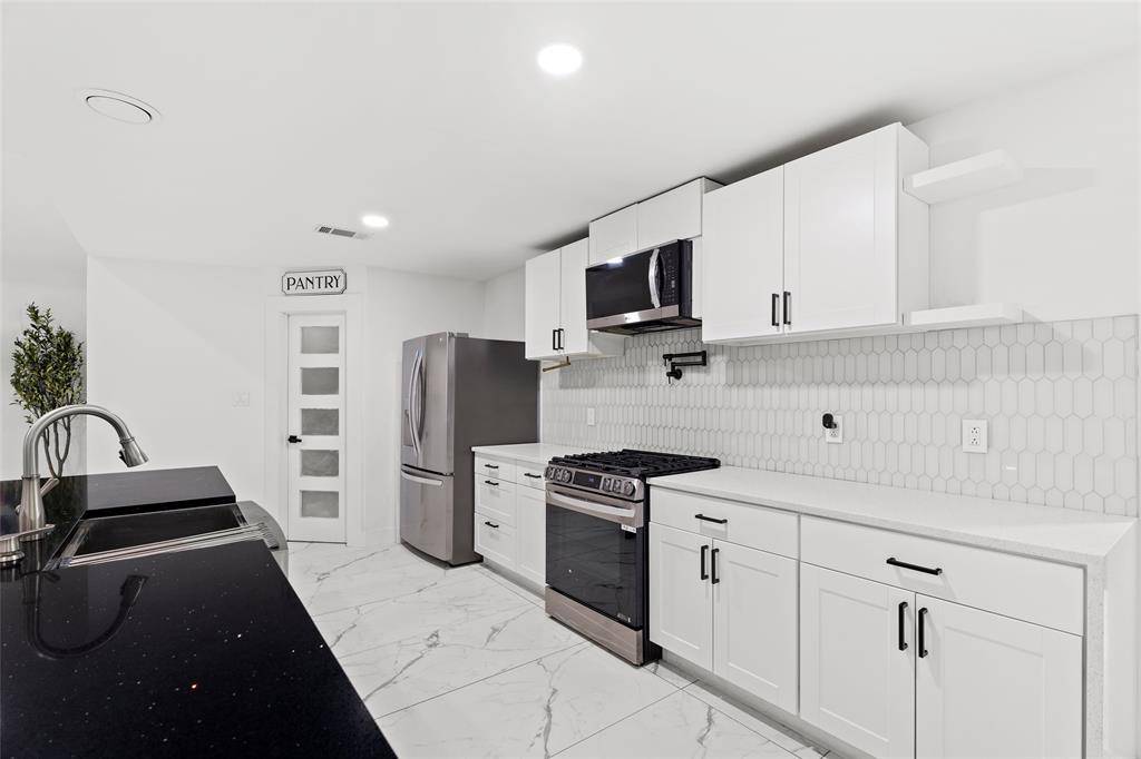 Garland, TX 75043,1403 Carriage Lane