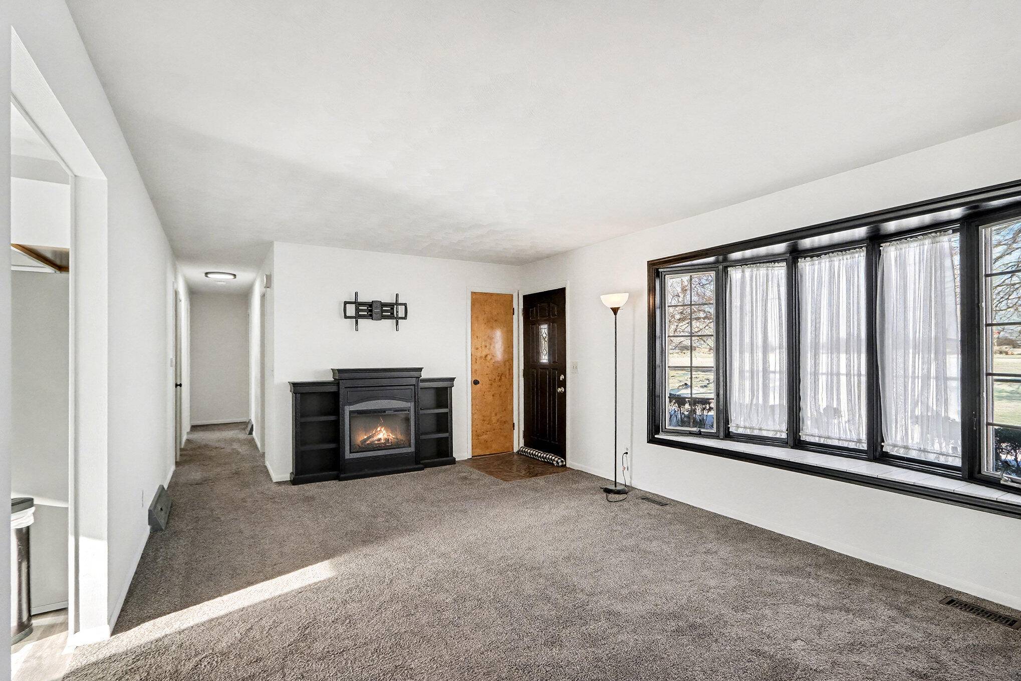 Schoolcraft, MI 49087,2891 W W AVE