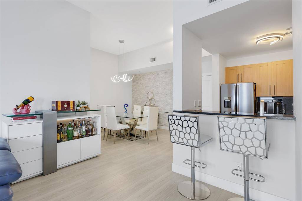 Fort Lauderdale, FL 33301,511 SE 5th Ave #2412