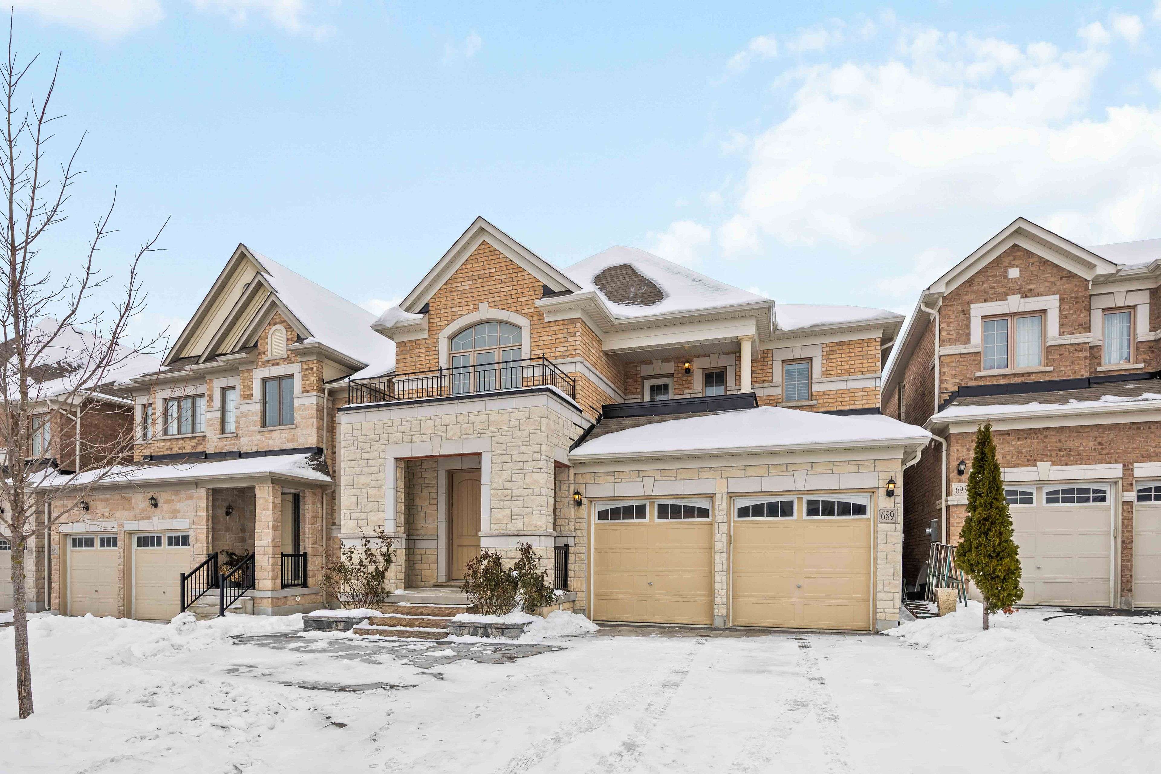 Newmarket, ON L3X 0J9,689 Somerville DR