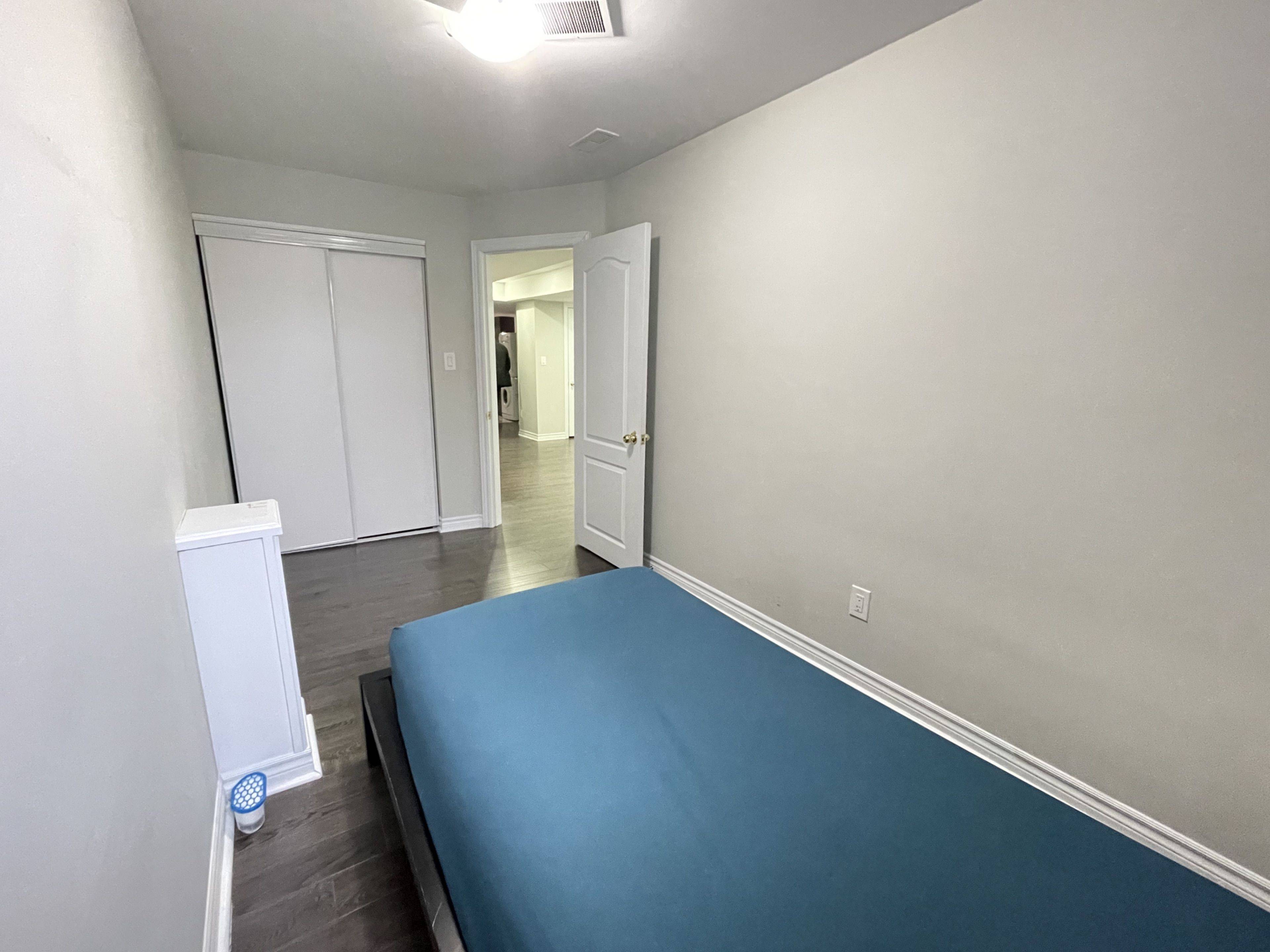 Mississauga, ON L5W 0C3,7372 Saint Barbara BLVD #BASEMENT