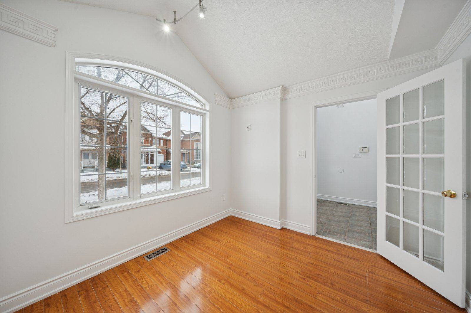 Brampton, ON L7A 2W2,33 Tideland DR