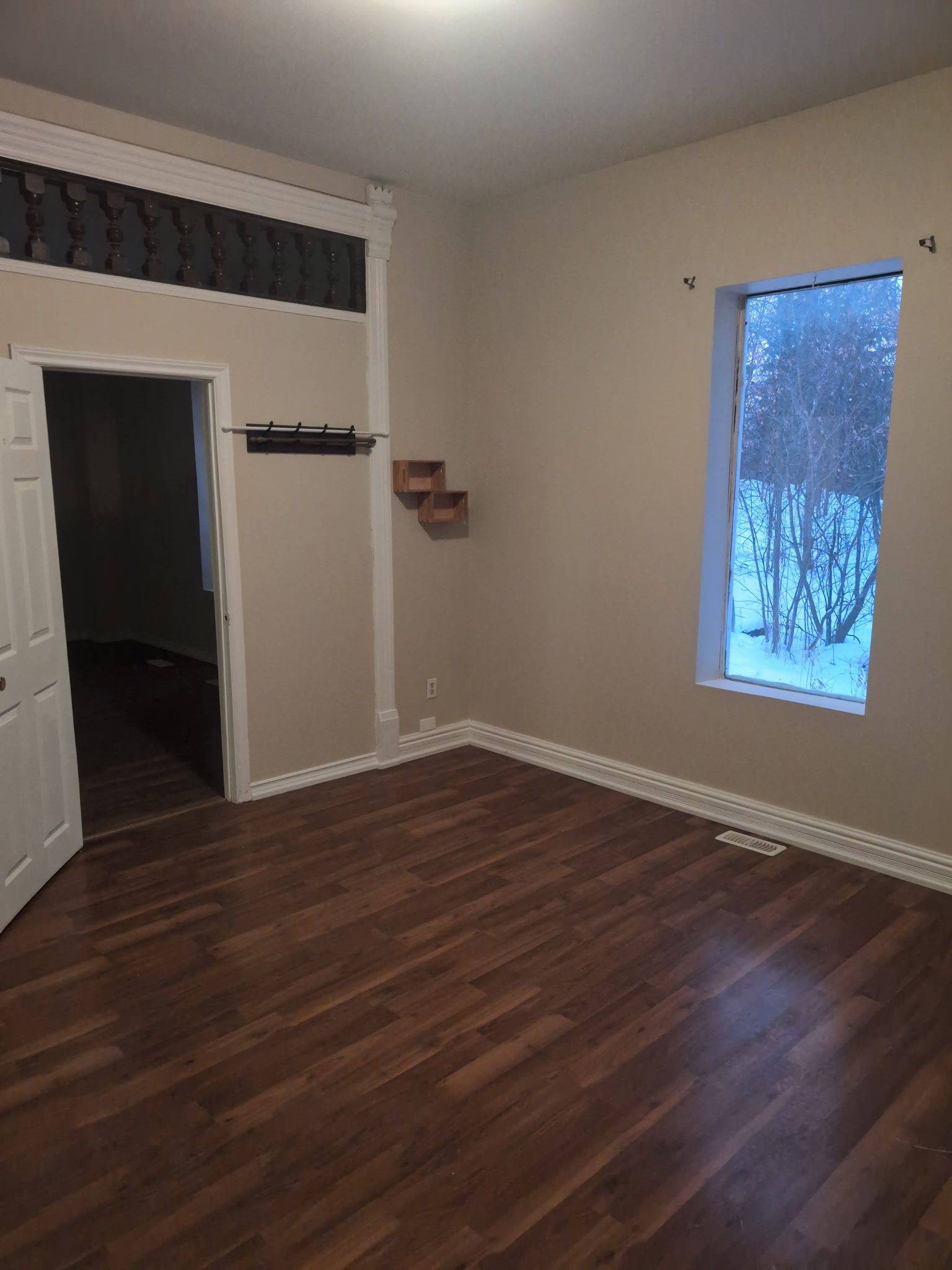 Caledon, ON L7K 0A3,19734 Airport RD #Main Fl