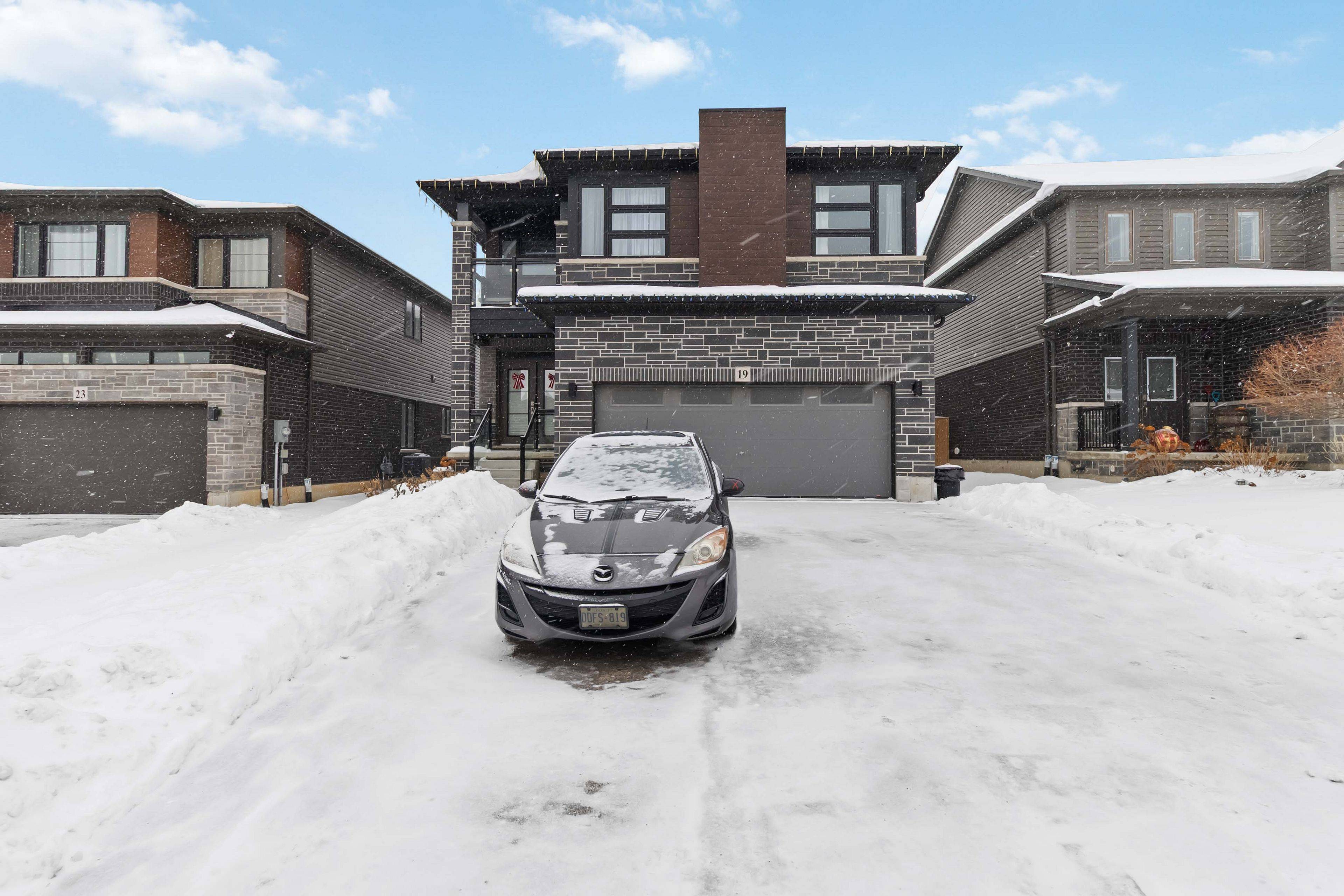 Brant, ON N3L 0K3,19 McGovern LN