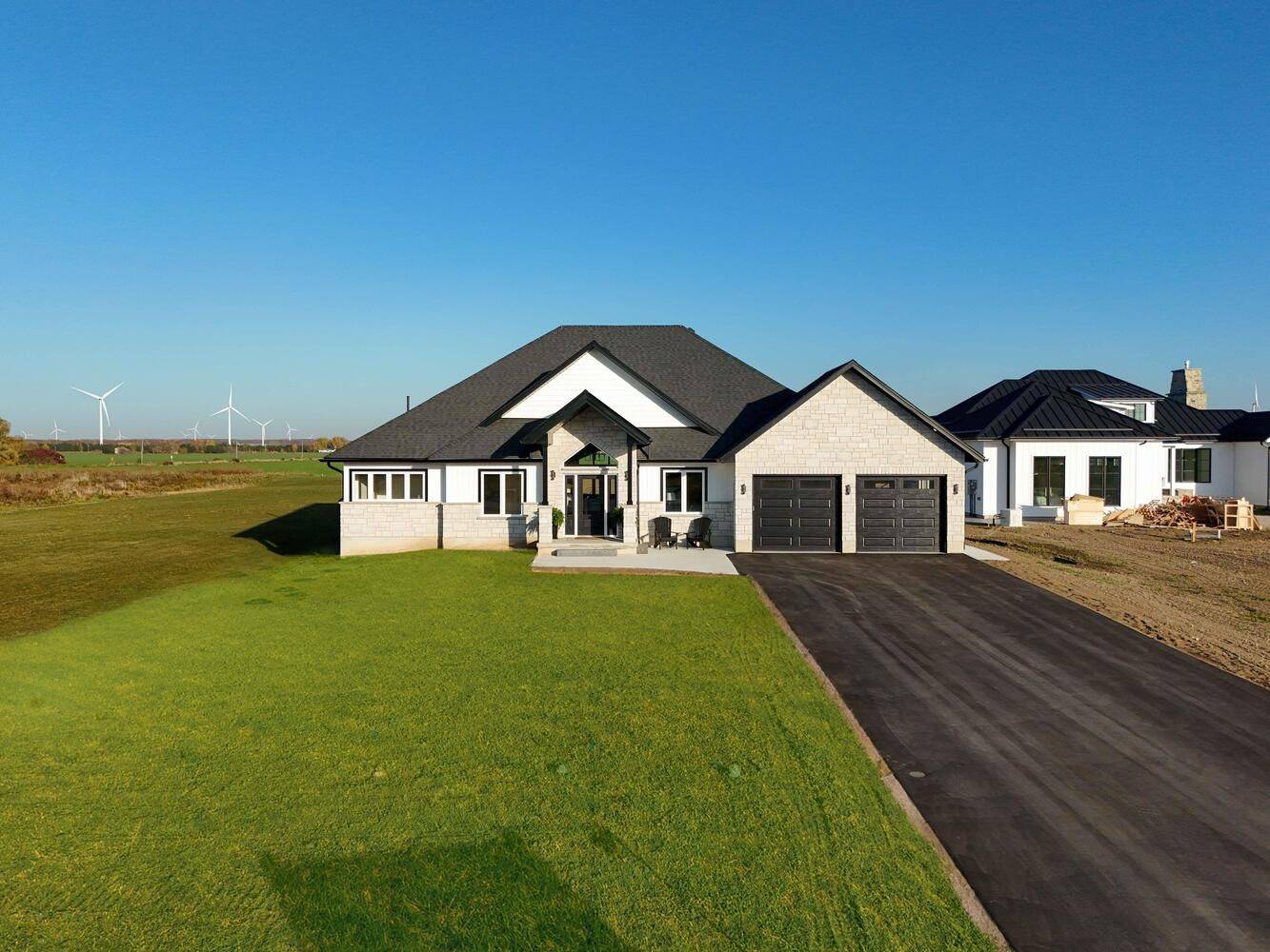 Bluewater, ON N0M 2T0,73588 Irene CRES