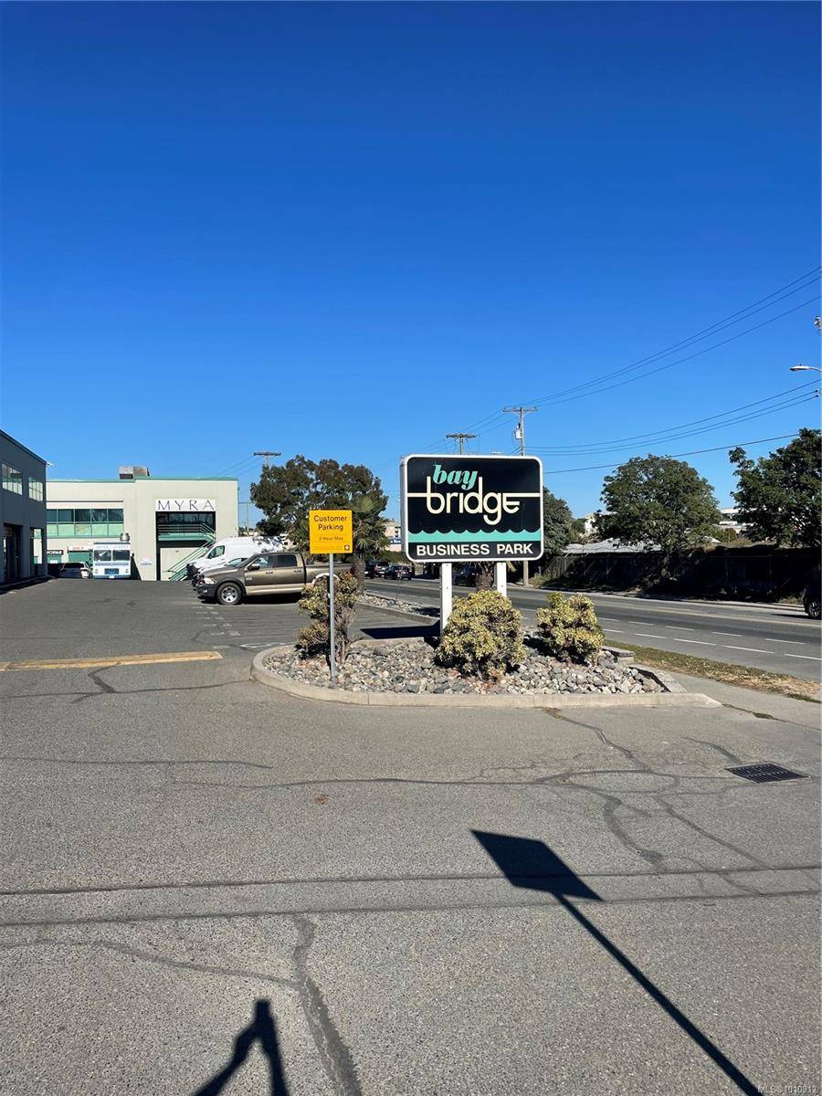 Victoria, BC V8T 5H1,469 John St