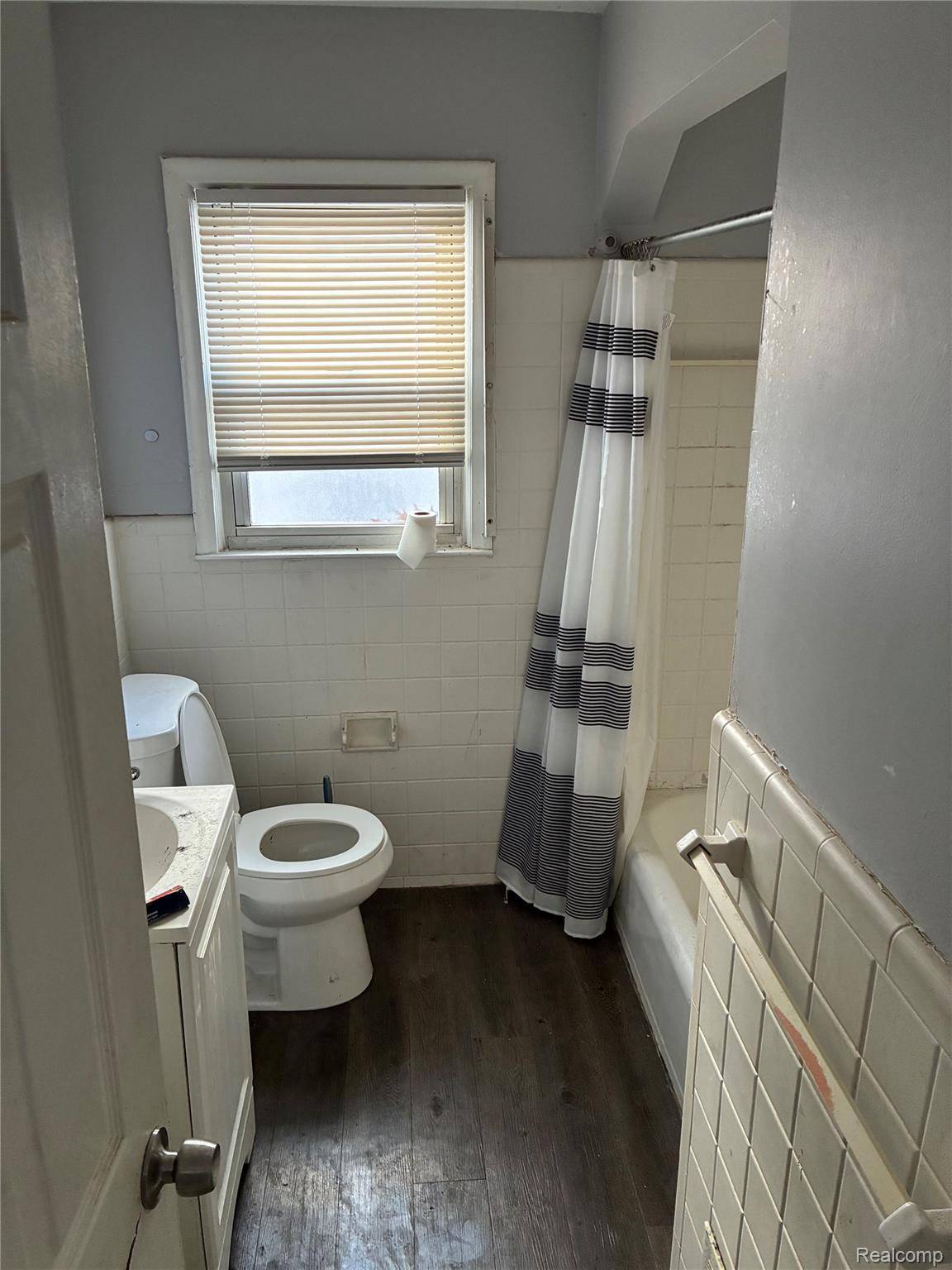 Detroit, MI 48227,12057 Forrer ST