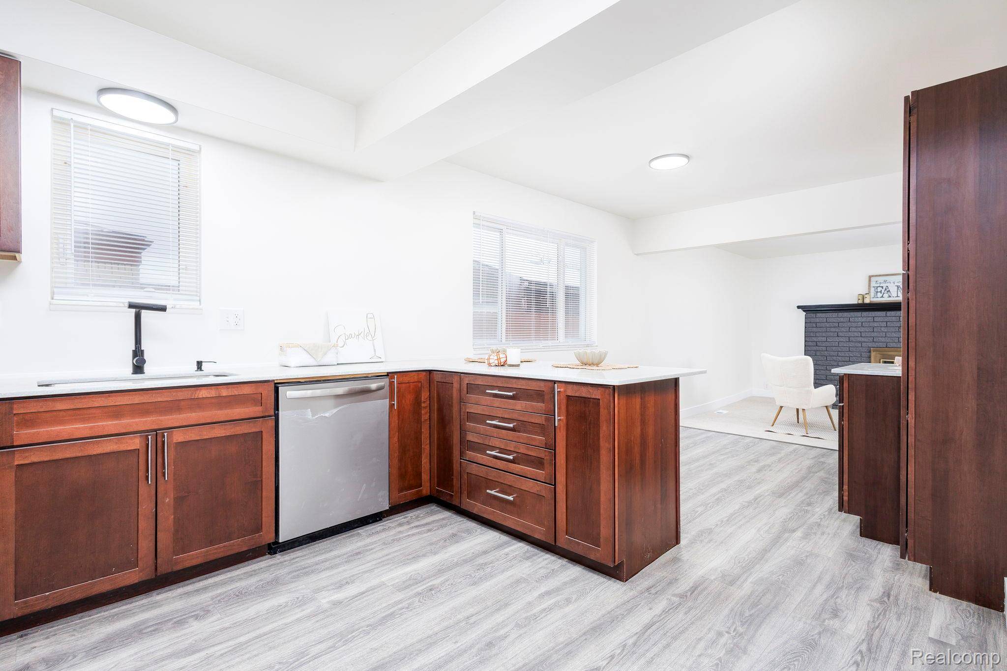 Roseville, MI 48066,16210 Wellington AVE