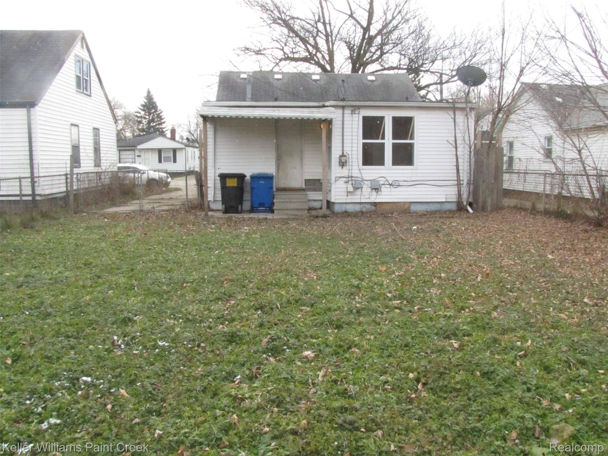 Warren, MI 48089,8643 LOZIER AVE