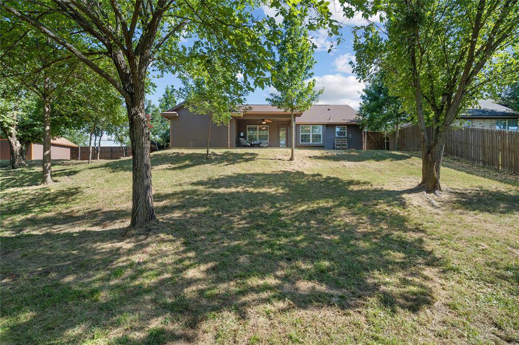 Weatherford, TX 76086,305 E 8th Street