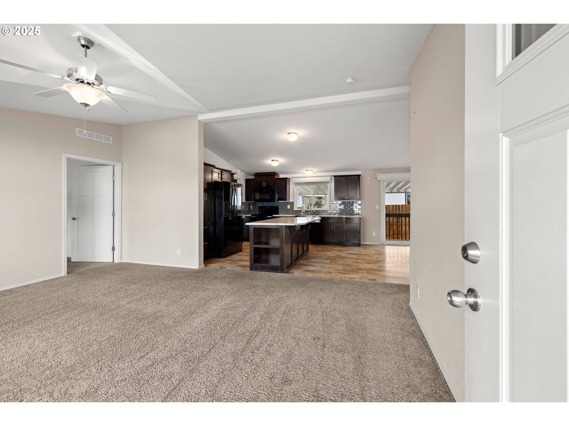 Clackamas, OR 97015,10701 SE HIGHWAY 212 #Y6