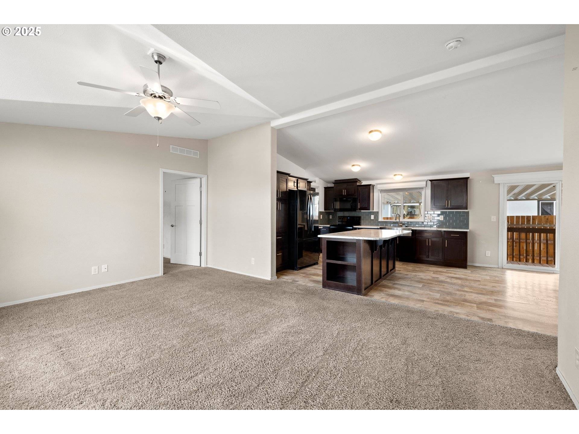 Clackamas, OR 97015,10701 SE HIGHWAY 212 #Y6