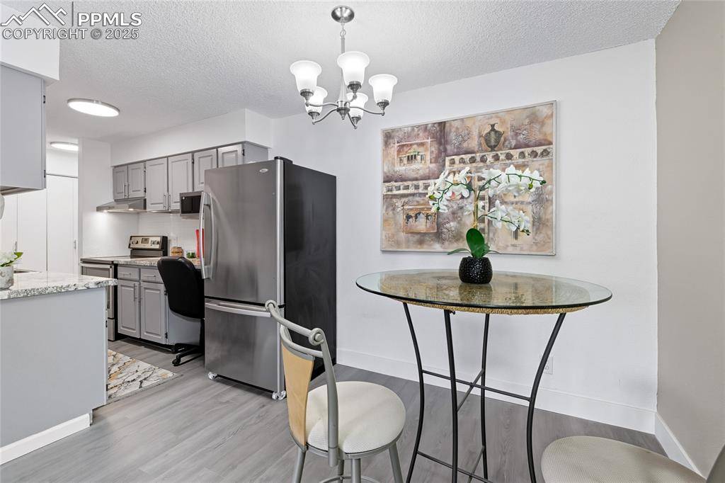 Denver, CO 80237,7455 Quincy AVE #204