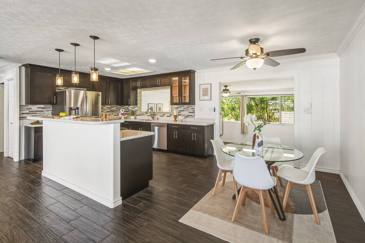 Hilo, HI 96720,39 LAULA RD