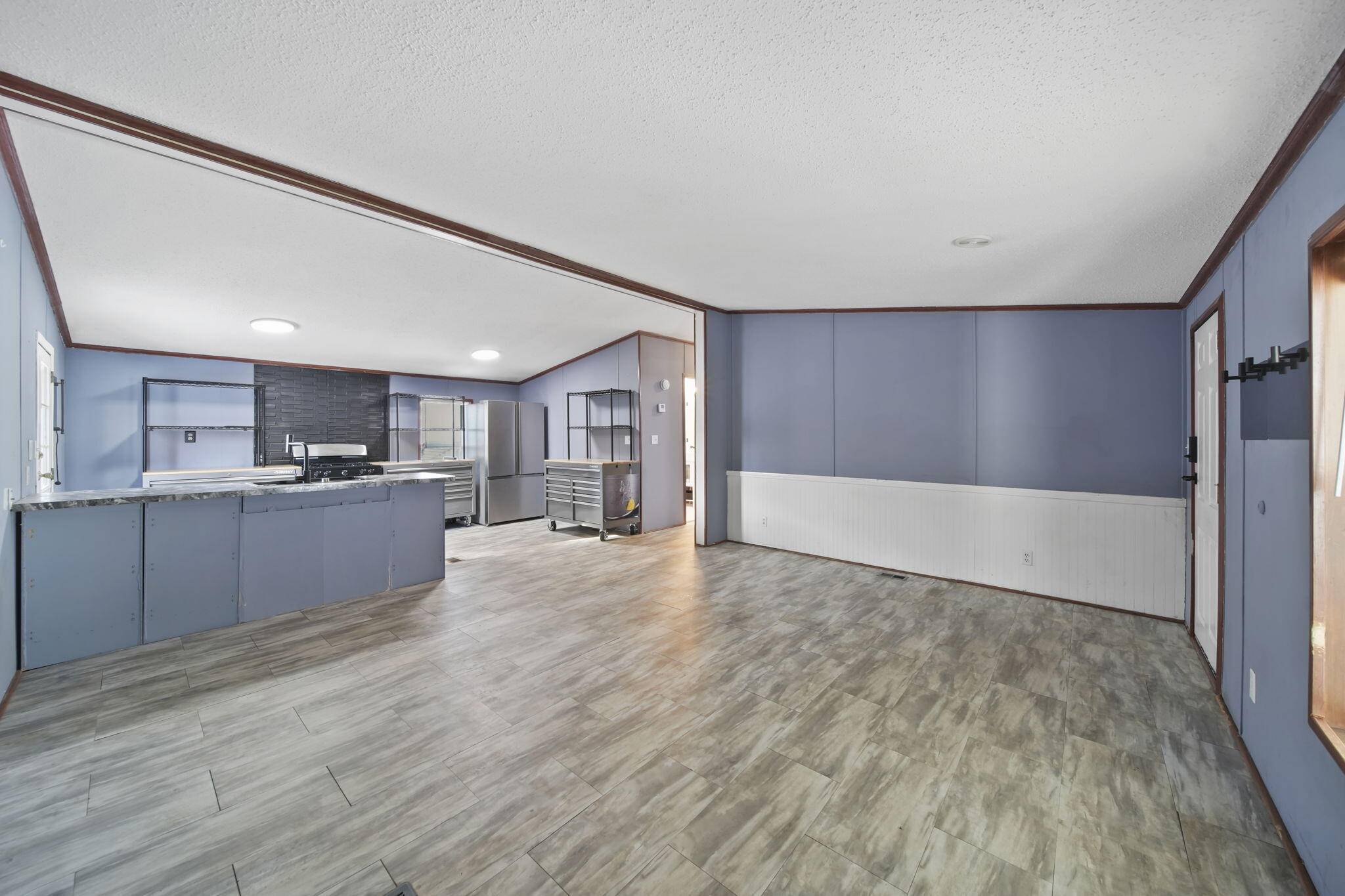 Adrian, MI 49221,217 Red River DR