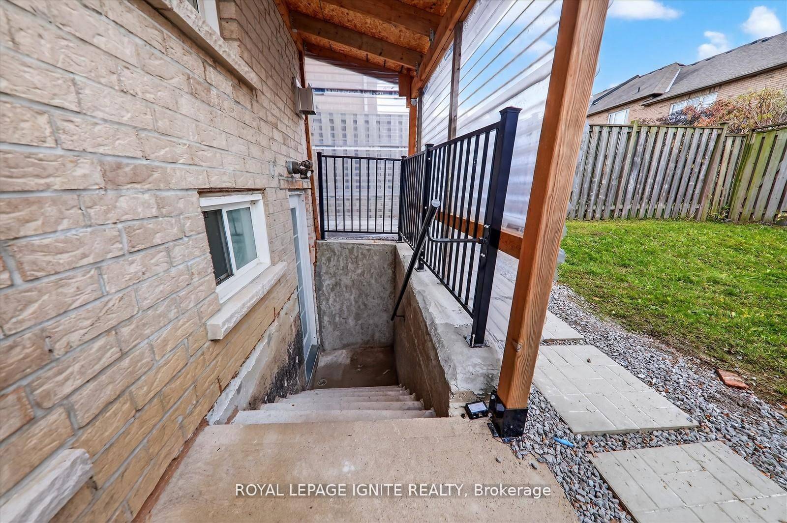 Toronto E11, ON M1X 2E2,163 Seasons DR #Bsmt