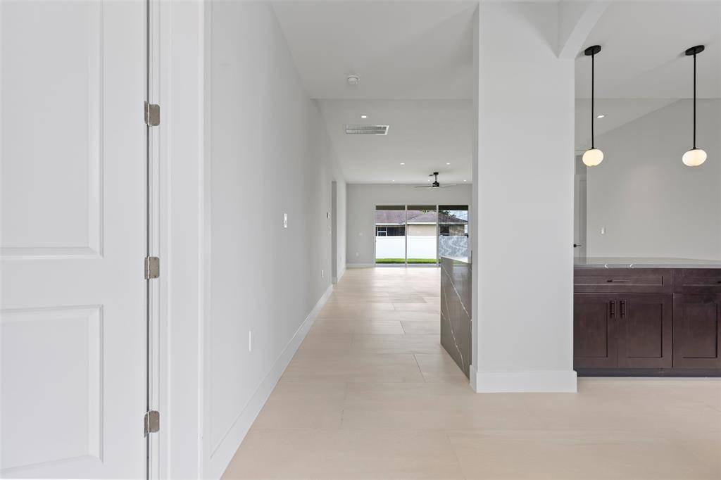 Port St Lucie, FL 34953,4049 SW Port St Lucie Blvd