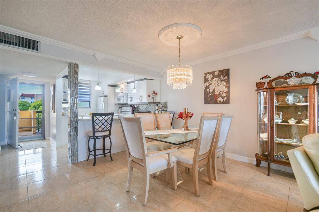 Lauderhill, FL 33319,3801 Environ Blvd #418