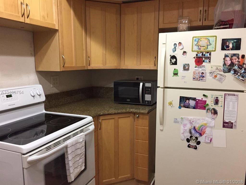 Sunrise, FL 33351,3621 NW 95th Ter #524